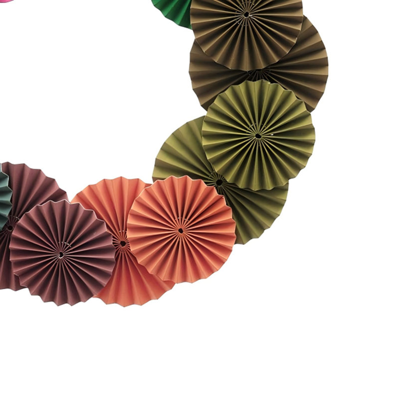 Handcrafted Holiday Paper Blossom Wreath – Multicolor Festive Decor