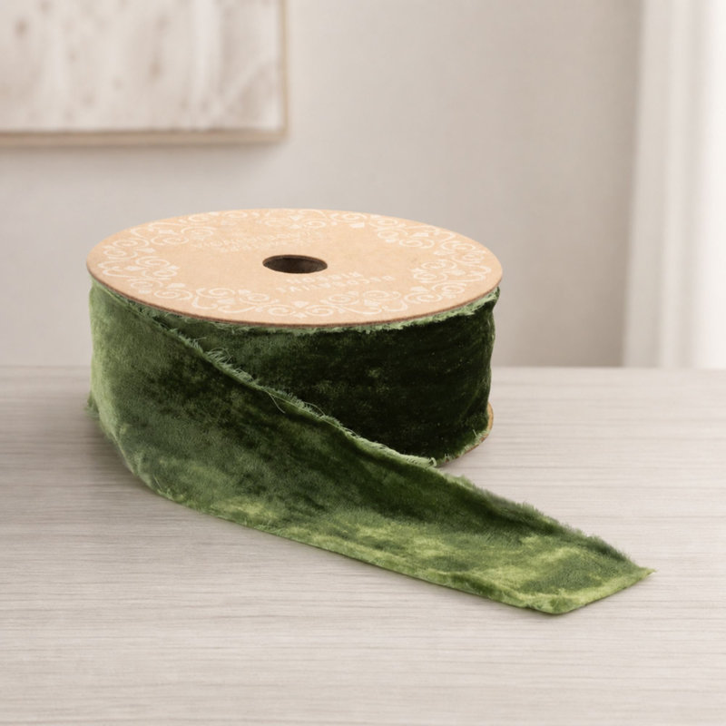 Ruban de velours à bord brut, H 2,5 po x l 360 po x P 2 po, Vert