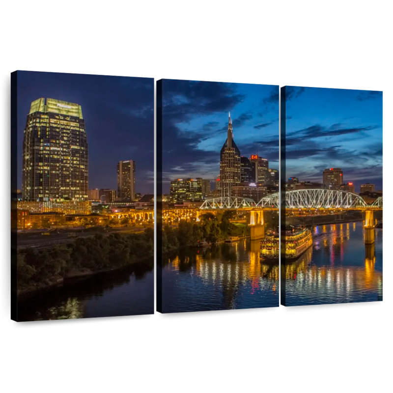 Rorry Nashville Night, 20" H x 33" W