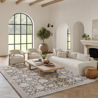 Charlton Home® Dezlynn Charcoal Vintage Indoor Rug