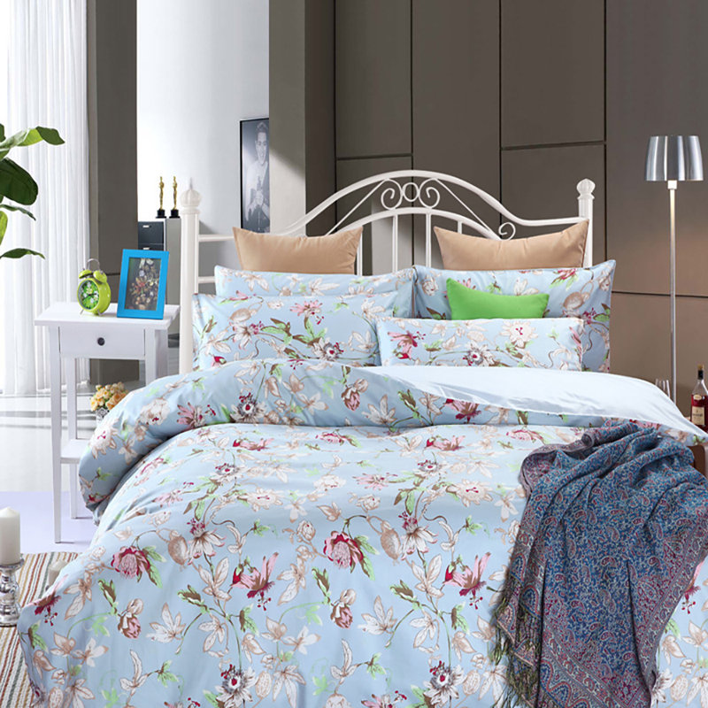 Floral Cotton Floral Duvet Cover, Queen Duvet Cover + 3 Additional Pieces