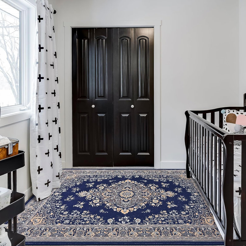 Delcine Washable Floral Indoor Rug, Rectangle 4' x 6', Blue