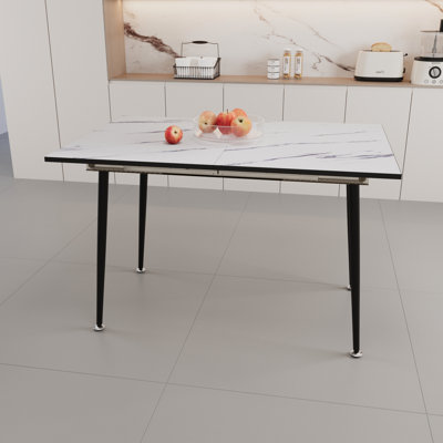 Table extensible de 47 po à 63 po, marbre blanc, appareil de cuisine et de salle à manger industriel moderne, avec pieds fuselés noirs en métal