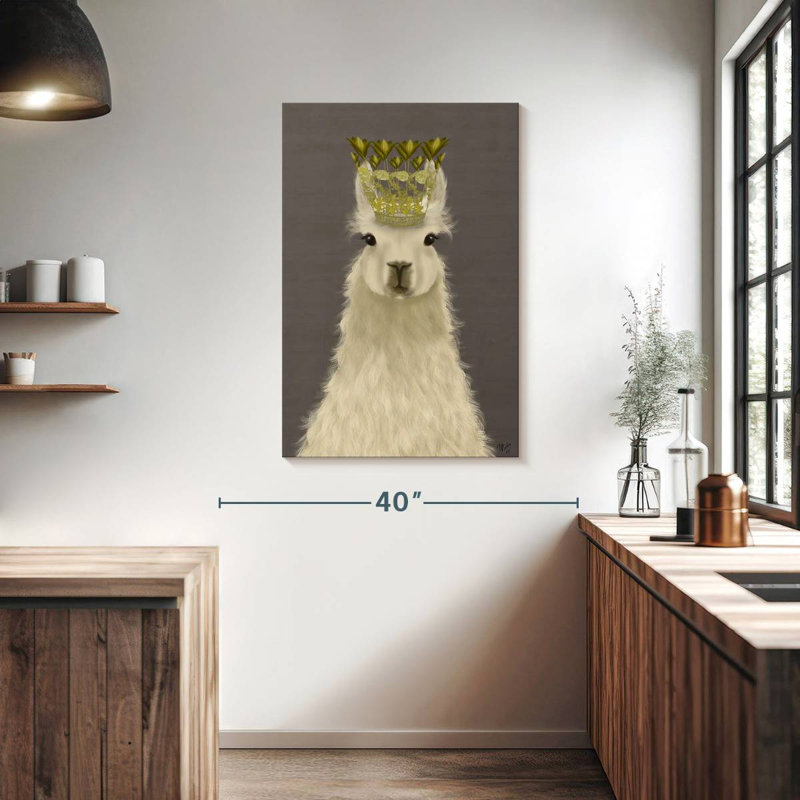 Brampt Llama Queen, 39" H x 26" W