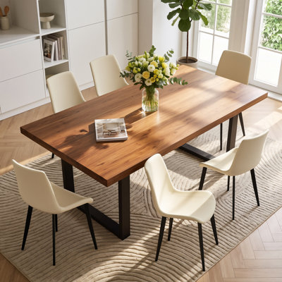 Chaise de salle à manger en polyuréthane avec pieds en métal Shenay pour cuisine intérieure