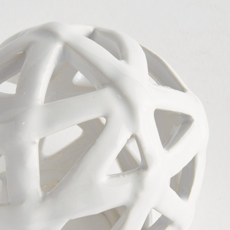 ALICIA METAL ORB, 7.09" H x 7.67" W x 7.67" D, White