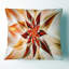 Danse de la fleur exotique brune - coussin à imprimé floral-30718818-30718822