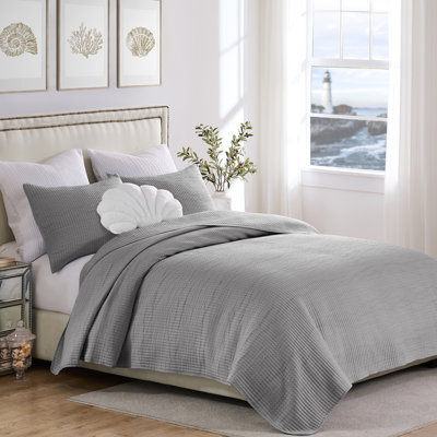 Greenland Home Fashions Cosmo 3-Piece Queen Size Gray Coverlet Set, 90x90 Inch