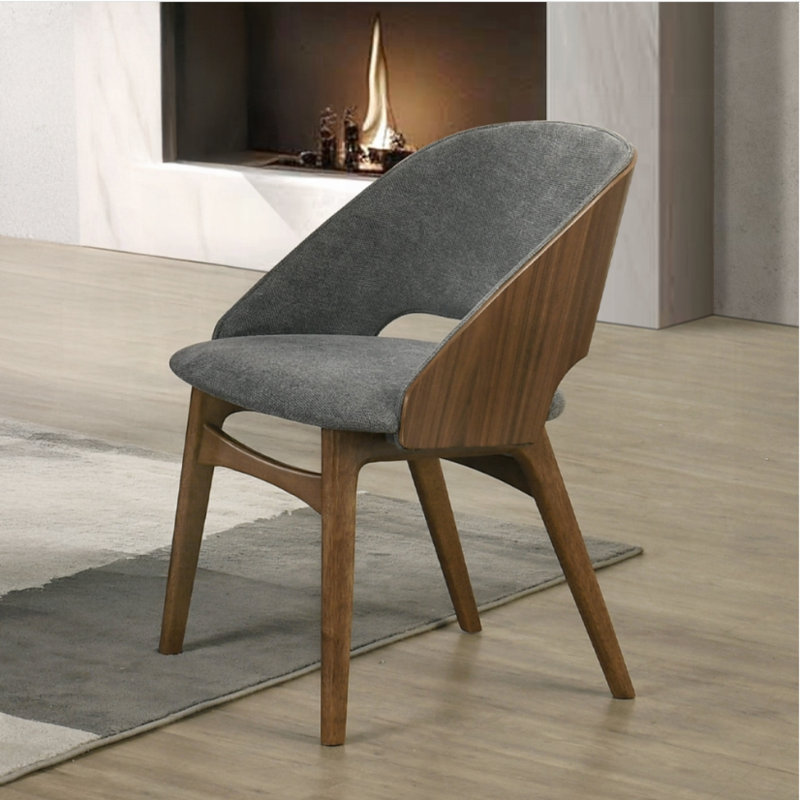 Chaise Cantillo