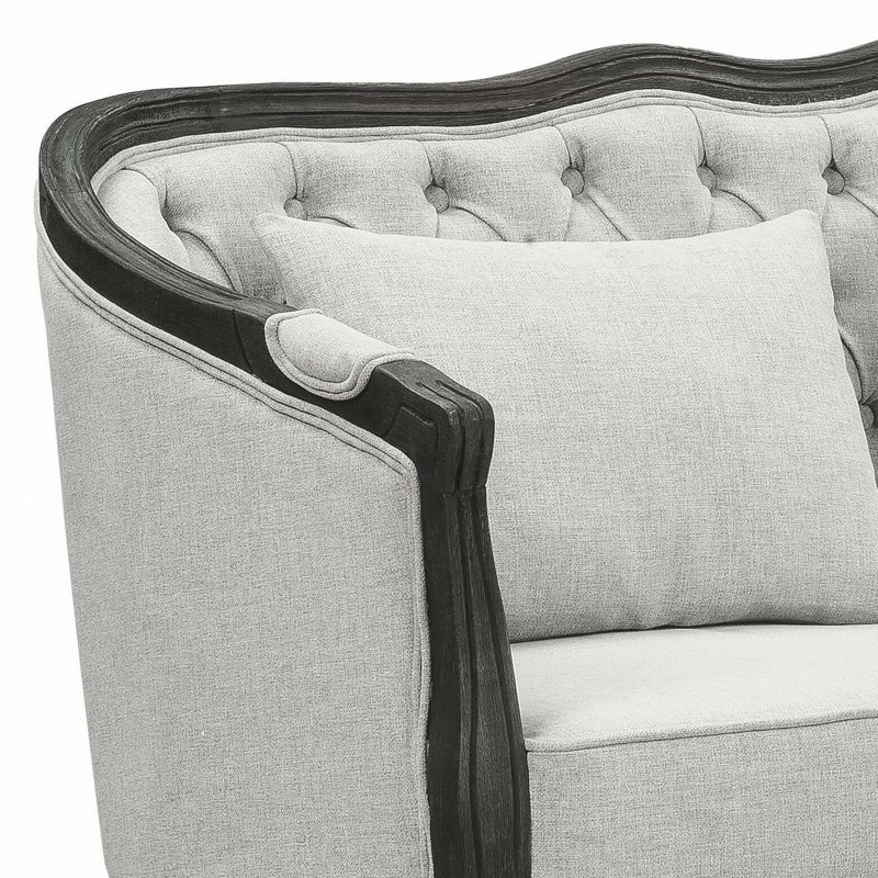 Canapé de style transitionnel avec coussins