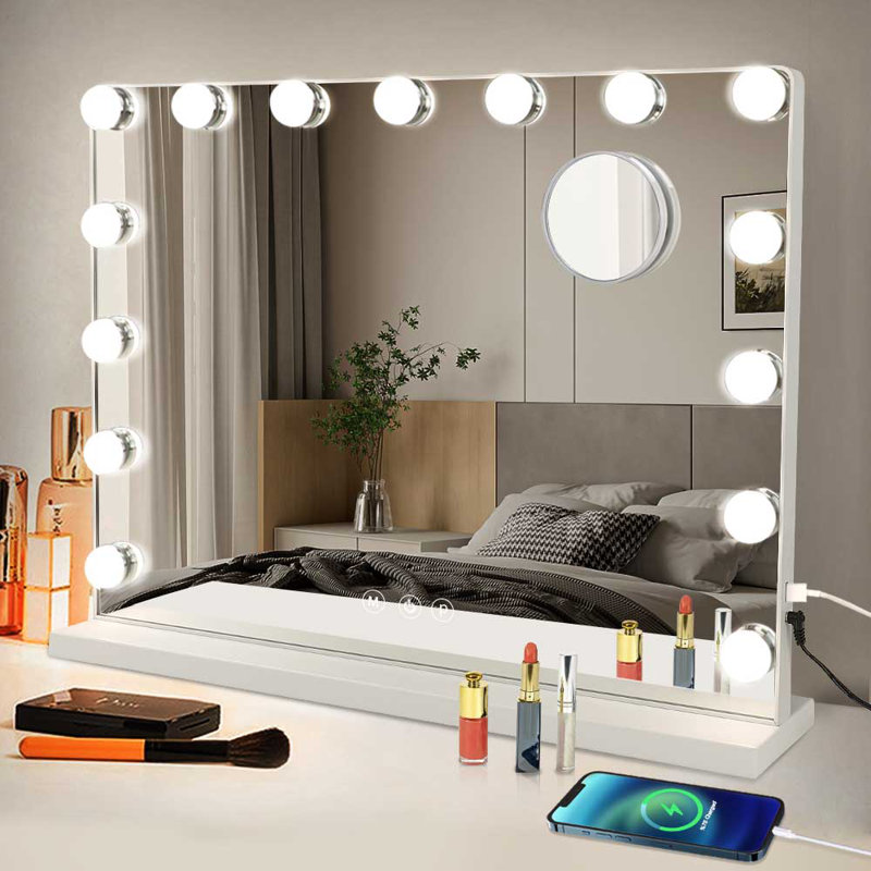Miroir grossissant de maquillage / rasage Thatch 14/15 lumières, 17,32 po x 22,83 po, Blanc