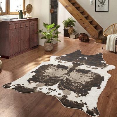 5 pi Tapis brun en cuir de vache X 7 X, fabriqué à la machine, convient aux escaliers très fréquentés, et aux animaux de compagnie et aux motifs irréguliers fabriqués à la machine