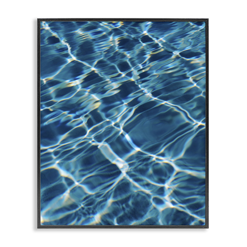«Summer Pool Ripples», estampe numérique par Justine Milton, H 30 po x l 24 po, Giclée encadrée noir minuit