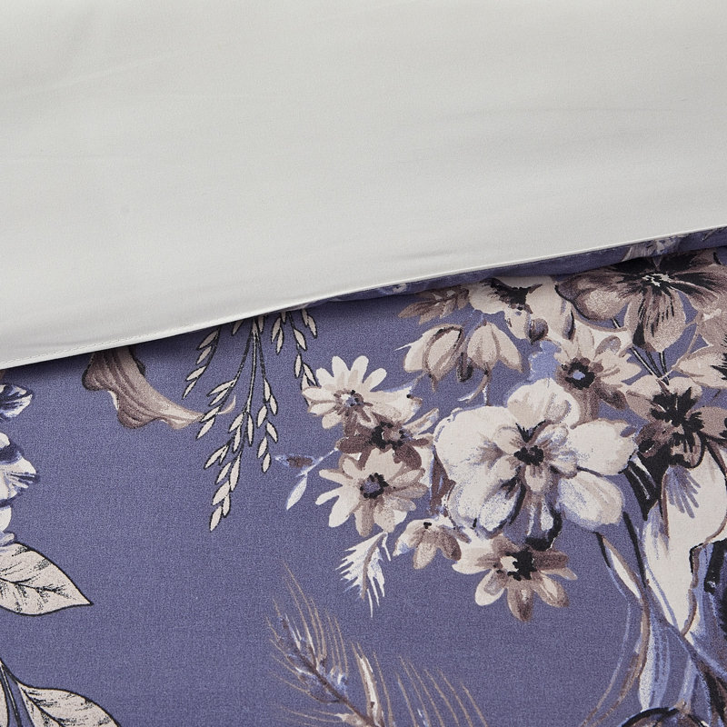 Modern Threads 5-Piece Printed Thea Comforter Set, Queen Comforter + 4 Additional Pieces