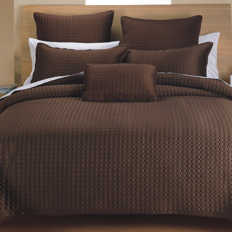 Classic Modern & Contemporary Sateen Quilt, Coffee Circle