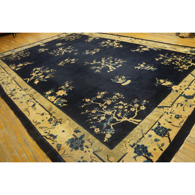Grand tapis rectangulaire en laine noué à la main bleu des années 1920