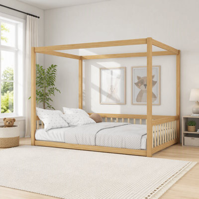 Four Poster Bed