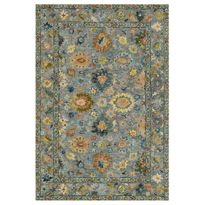 Dharmendera Traditional Gray Hand-Hooked Area Rug