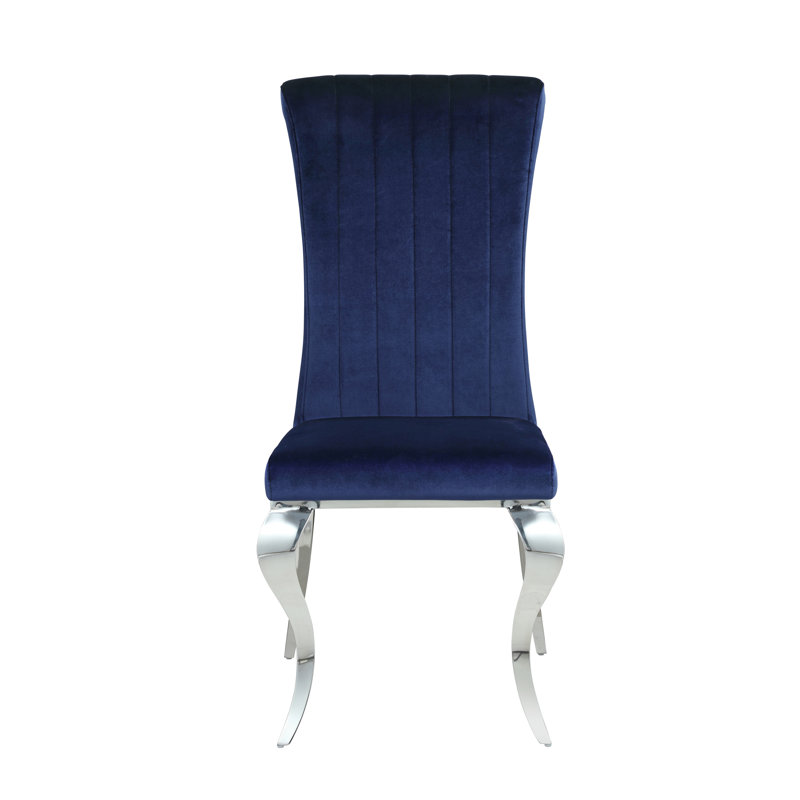 Chaise d'appoint rembourrée en velours Martaz, Marine