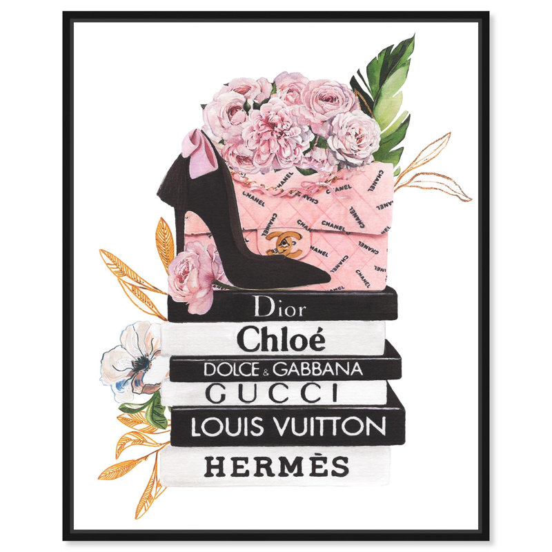 «Doll Memories» - Art floral , H 37 po x l 31 po, Cadre flottant noir