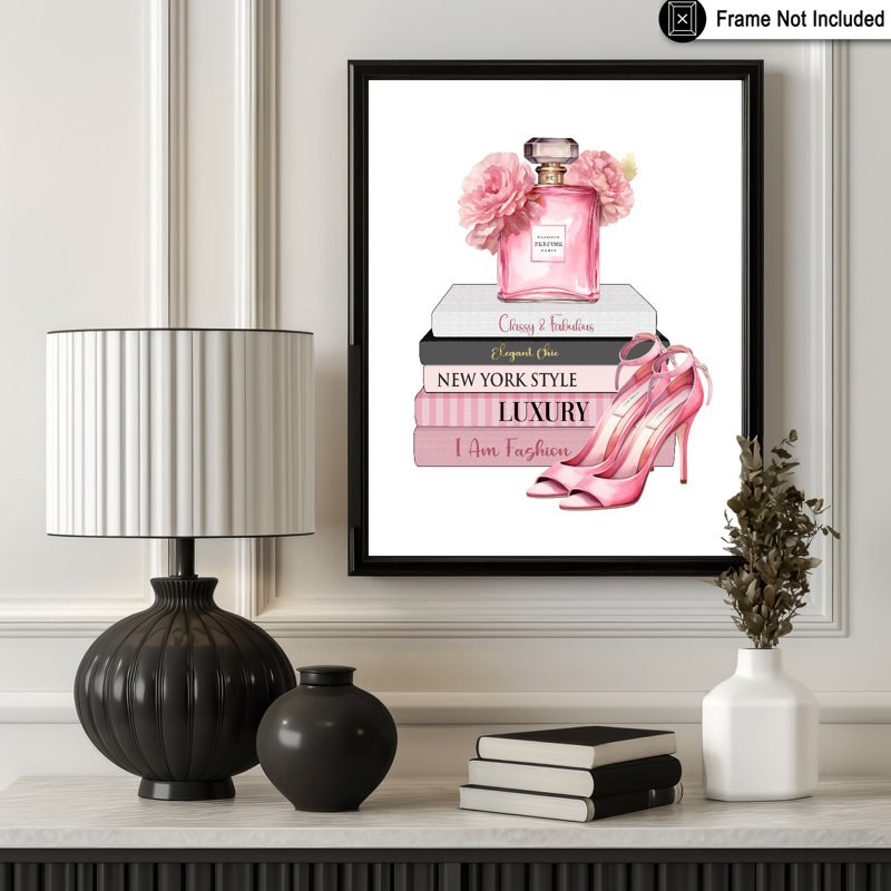 Parfum rose et talons, Unframed, Poster, 18"H x 24"W
