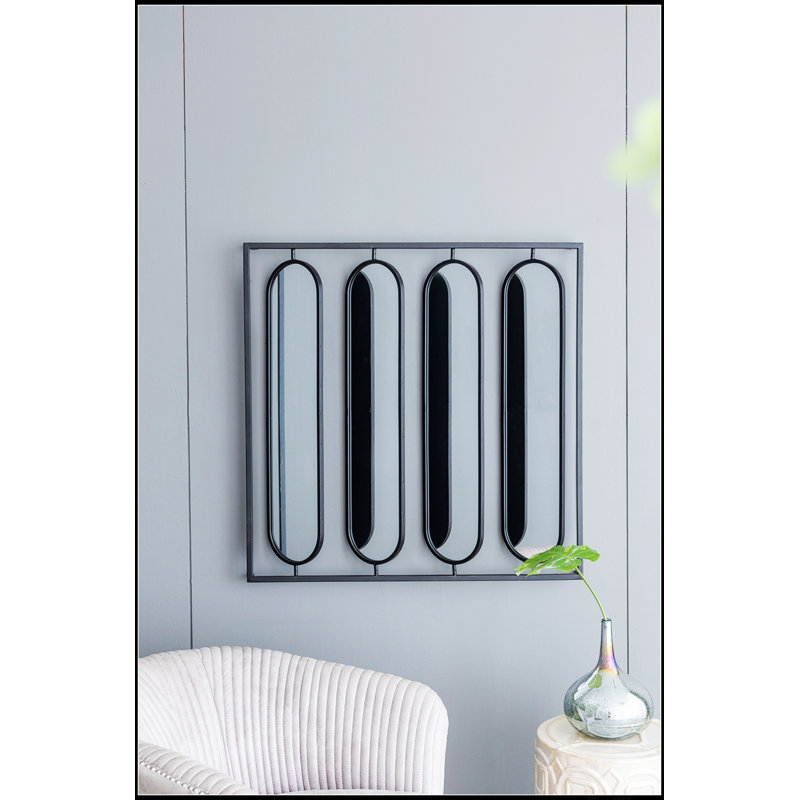 Grand miroir mural ovale avec cadre carré noir, parfait pour ajouter une touche artistique à votre salon