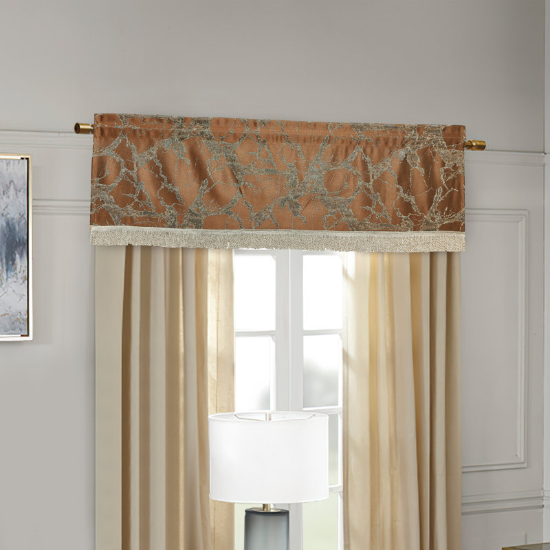 Steicy Abstract Tailored Window Pelmet