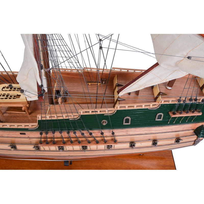 Batavia Painted Fleet XXL Admiral Line | Fully Assembled