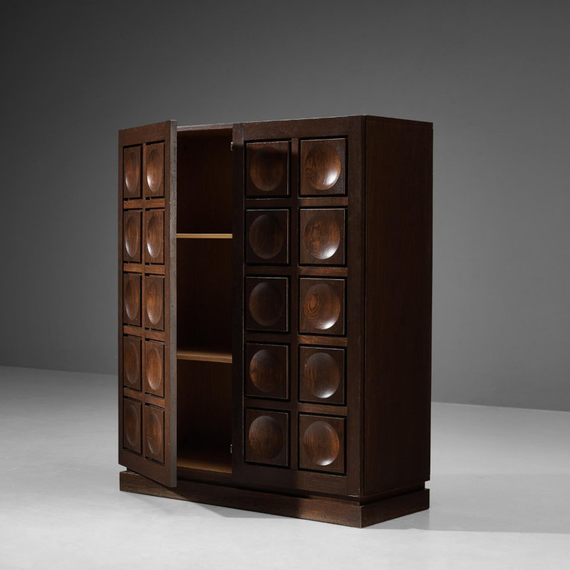 Retro-Style Furniture Sideboard