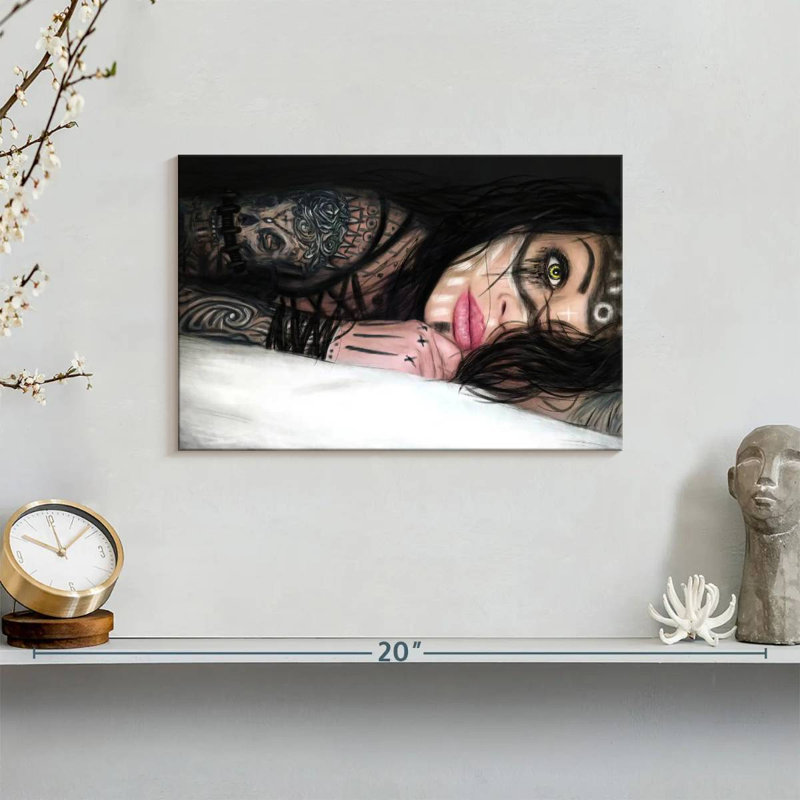 Leisha Edge, 8" H x 12" W