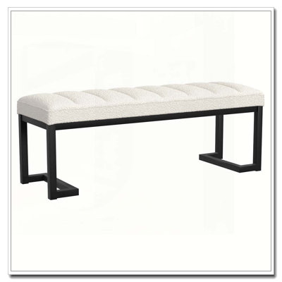 Banc rembourré capitonné Mira Vanilla Boucle