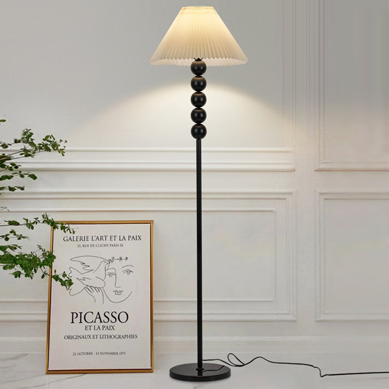 Lampe sur pied traditionnelle 65 po noir mat