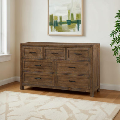 Commode à 7 tiroirs en bois massif l 63 po Craigsville