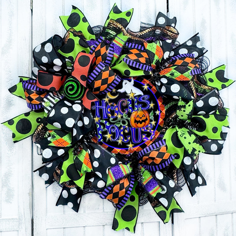 Couronne décorative en maille Hocus Pocus Ghost et Jack-o-lantern