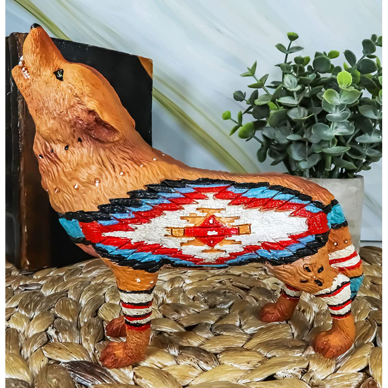 Hand Finishing Resin Figurine / Sculpture Decorative Object