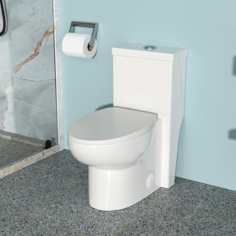 Toilette en céramique blanche avec double chasse et grande cuve