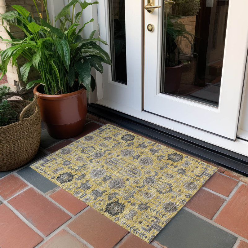 Alta Washable Oriental Indoor / Outdoor Rug, Rectangle 1'8" x 2'6"