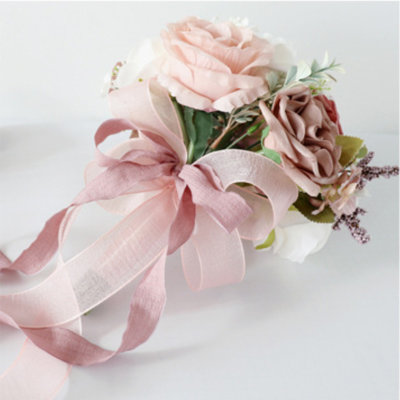 Bouquets de mariage pour les demoiselles d'honneur