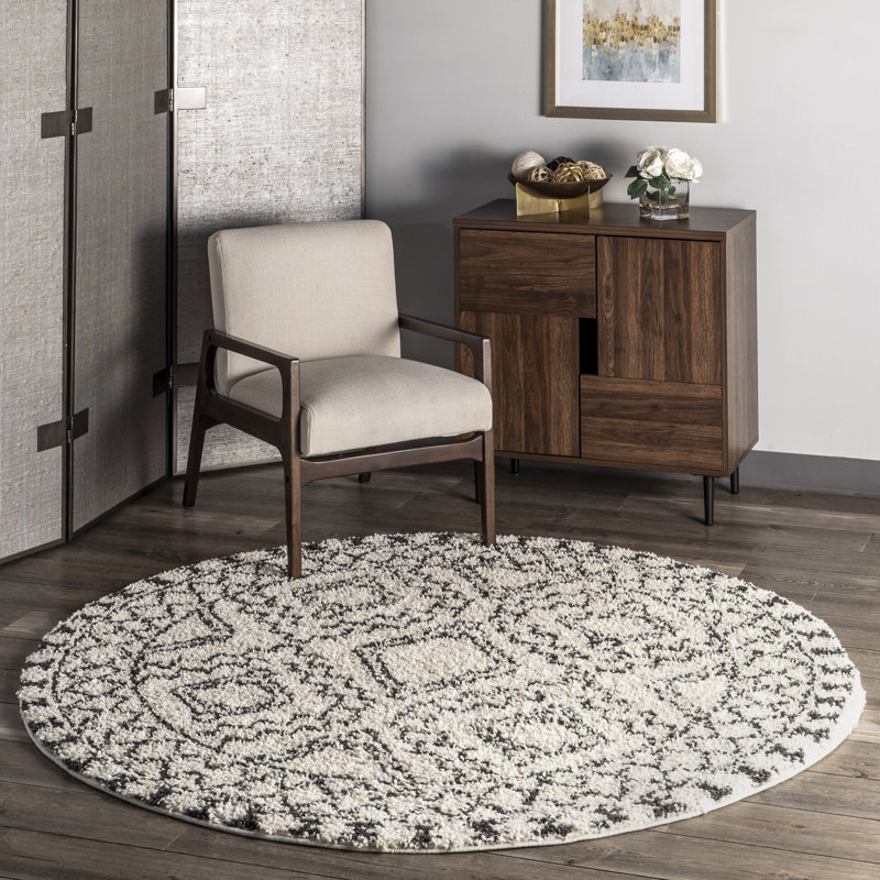 Spurling Moroccan Shag Power Loom Performance Cream/Charcoal Gray Rug, Round 6'