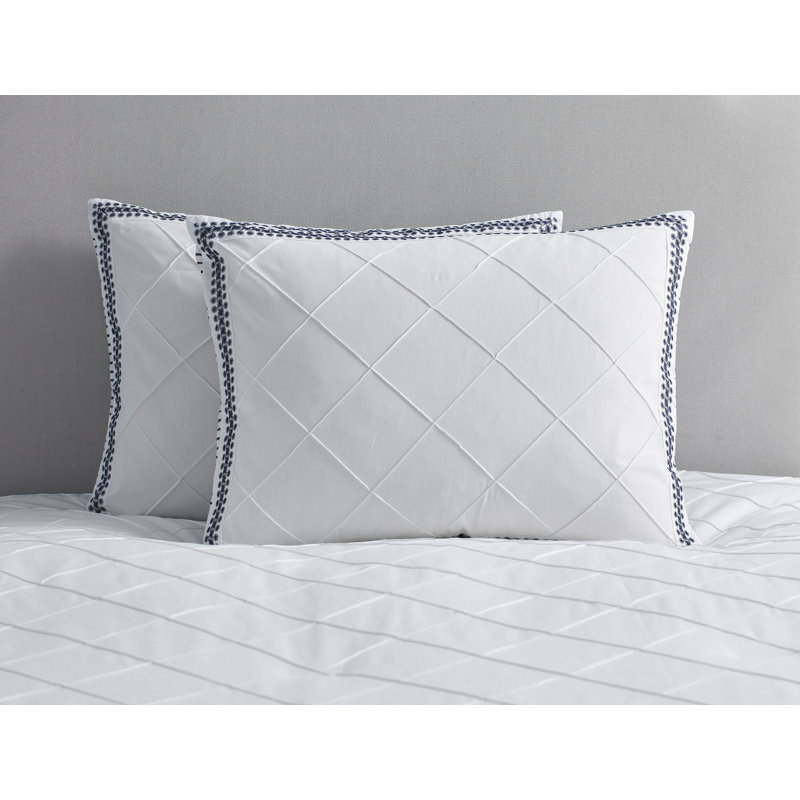 Cotton Channel Geometric Shapes Comforter, Queen Comforter + 2 Standard Shams