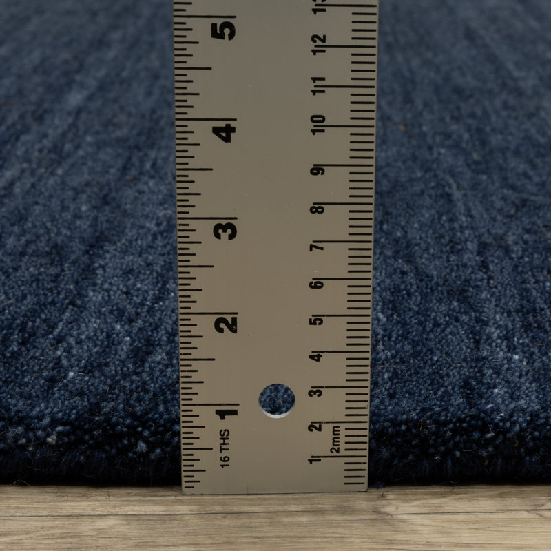 Tapis bleu marine en laine touffeté à la main Yolandi, Rectangle 6 pi x 9 pi