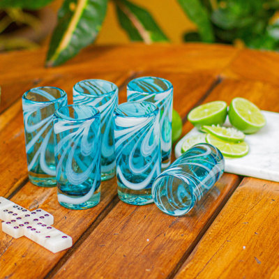 Verre à tourbillonnante aquamarine 2 oz. Broderick