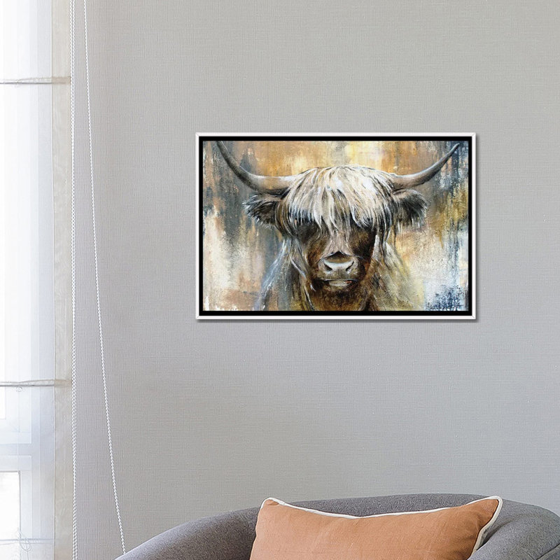 Highland Cow I, encadrée par Studio Paint-Ing, impression, H 26 po x l 40 po x P 1,5 po, Toile encadrée flottée blanche