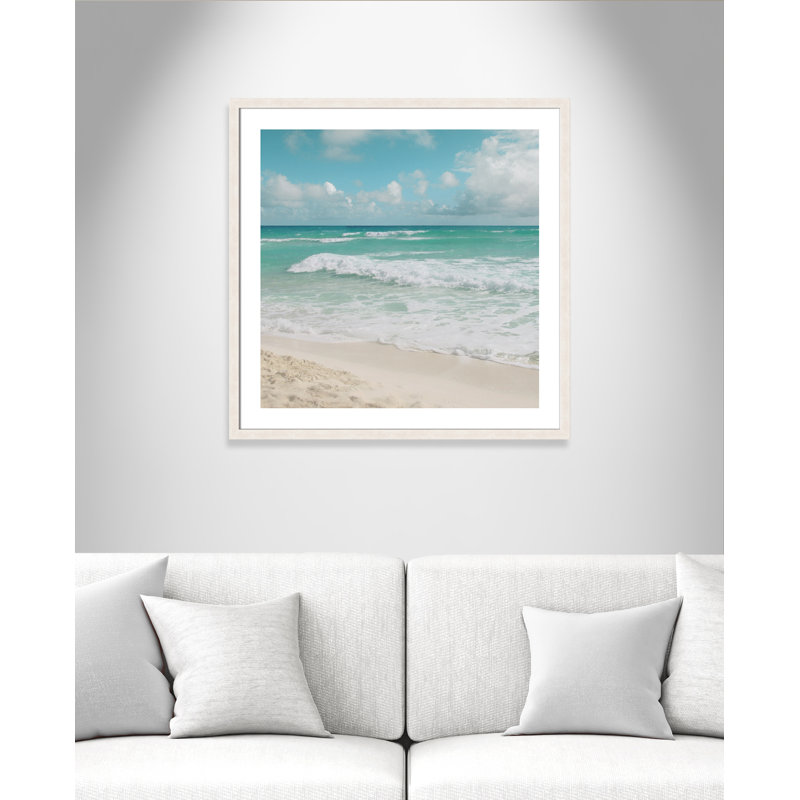 Fresh Waters - Photographie avec cadre photo, Beige, H 32,5 po x l 32,5 po x P 1,3 po