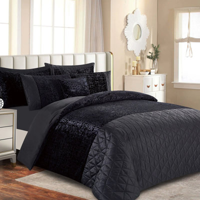 Velvet Geometric Duvet Cover with Pillowcases
