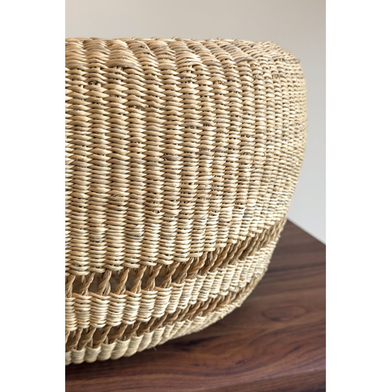 Handwoven 1 String Round Planter Basket