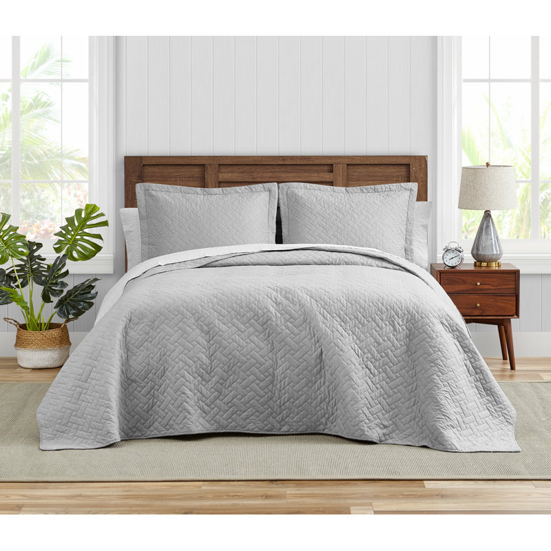 Full Gray Cotton Reversible Quilt Set