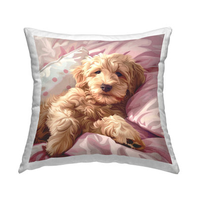 Coussin décoratif Stupell Industries Sleepy Labradoodle in Bed par Jim Baldwin