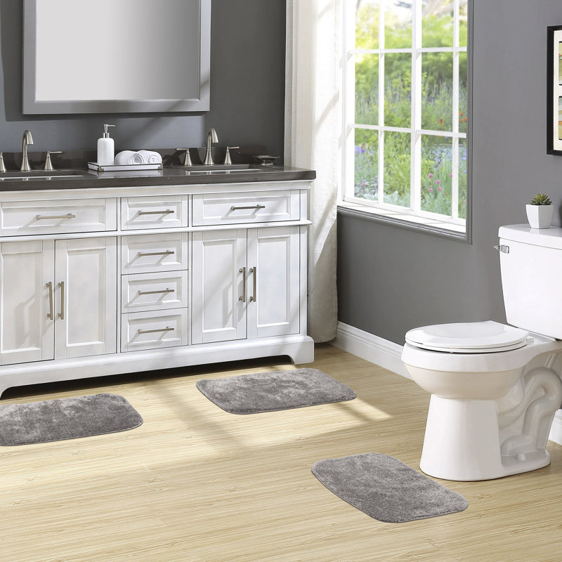 Mccluney Traditional Nylon Bath Rug with Non-Slip Backing, Medium Gray