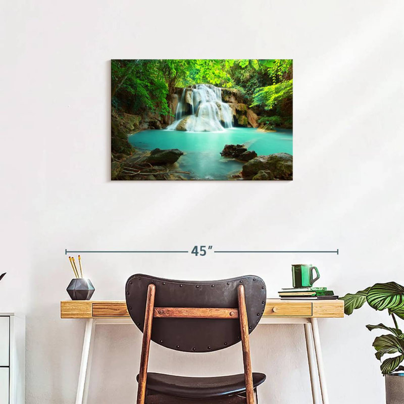 Cascade Alvord Huay Mae Khamin, H 20 po x l 30 po